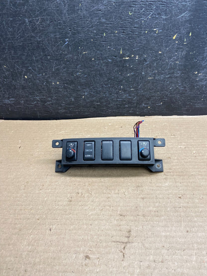 2006-2010 Infiniti M35 M45 Seat Heater Switches Center Switch Panel ah3580 DG0