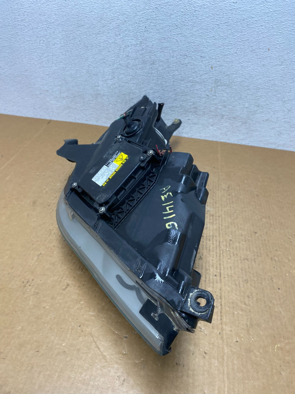 2007 - 2008 Toyota Solara Left Driver LH Xenon Headlight AE1416 DW7