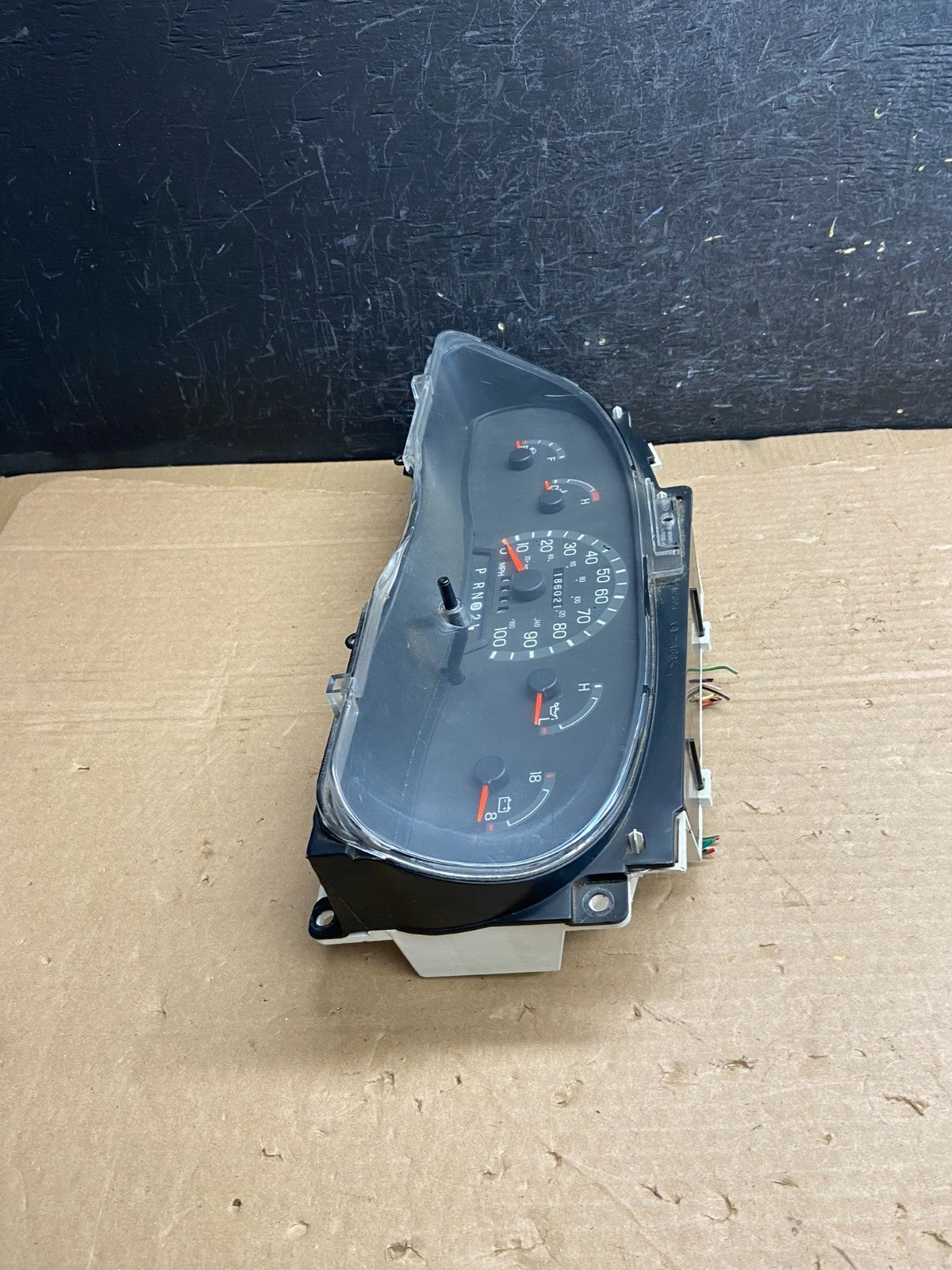 2001-2002 Ford Econoline E250 E350 Van Speedometer Instrument Cluster AF2550 DG2