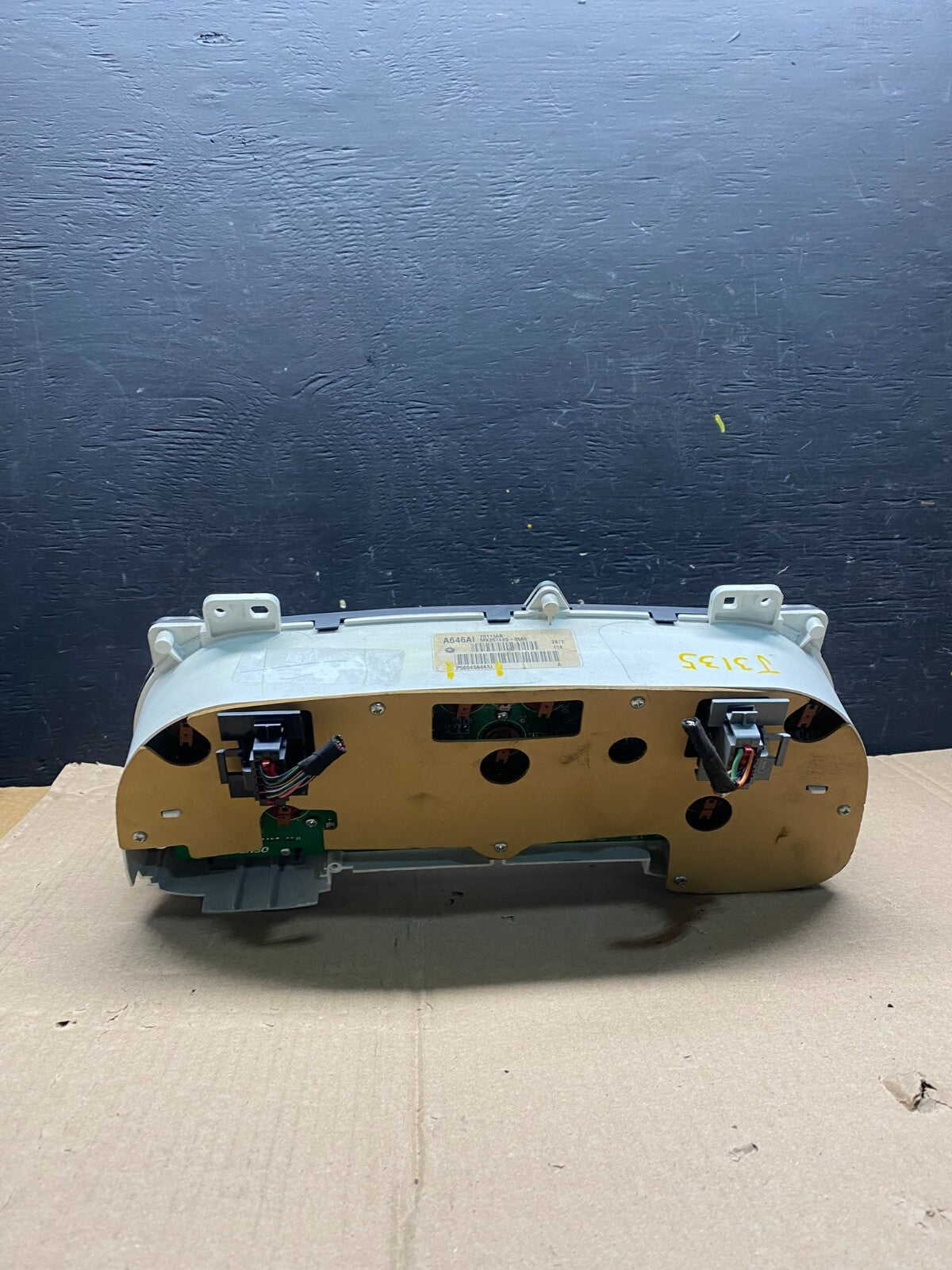 2001 2002 2003 Dodge Durango Speedometer Instrument Cluster Gauge j3135 PS5