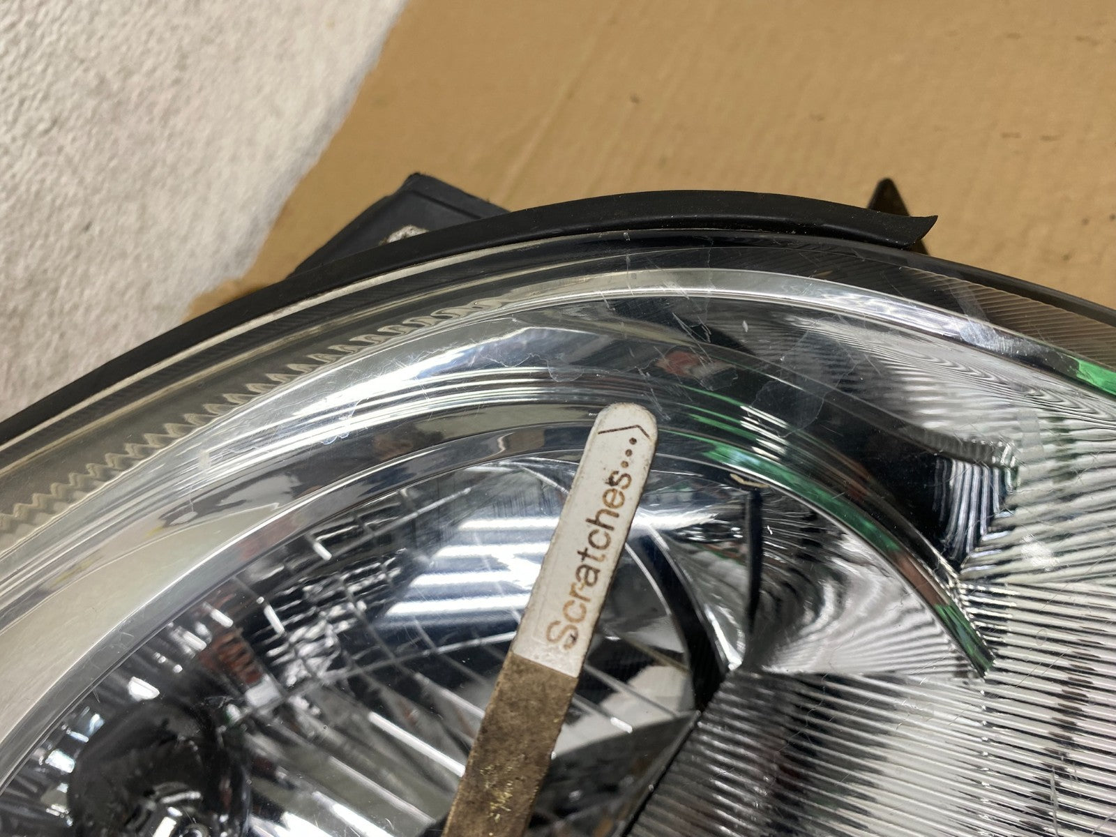 2005 to 2006 Kia Sportage Right Passenger RH Halogen Headlight DEPO AG8270 DW3