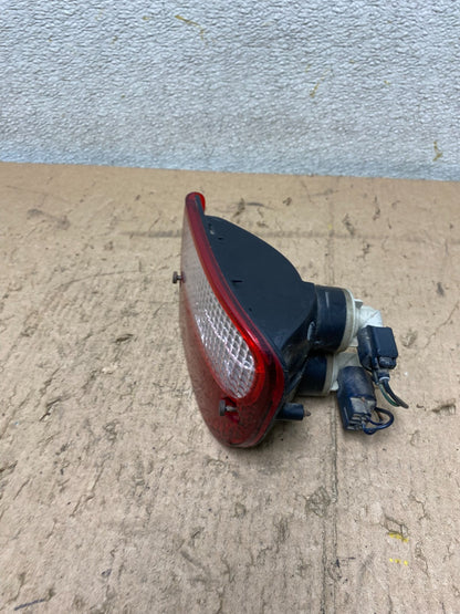 2004-2005 Land Rover Freelander Lower Right Passenger Bumper Tail Light S5266 DG1