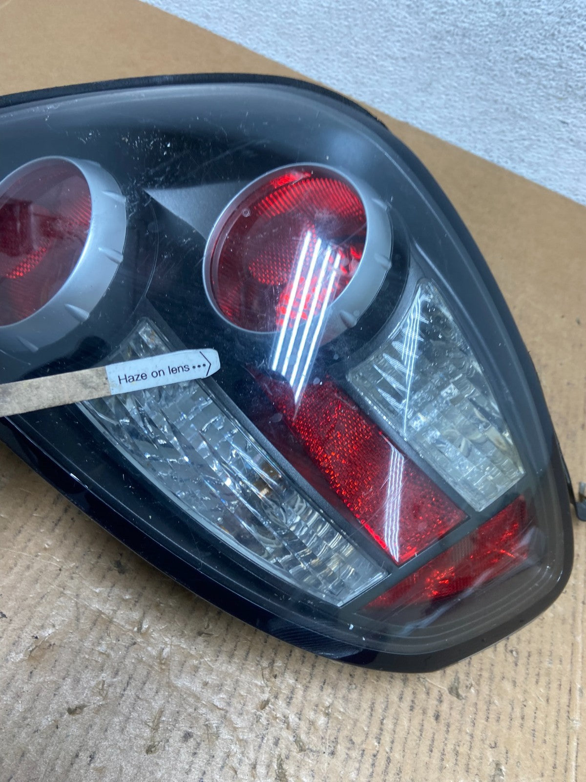 2007 2008 Hyundai Tiburon Right Passenger RH Side Tail Light AE0253 DW4