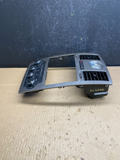 2008 to 2010 Chrysler 300 Dash Heater A/C Climate Control Radio Panel AC6744 DG2