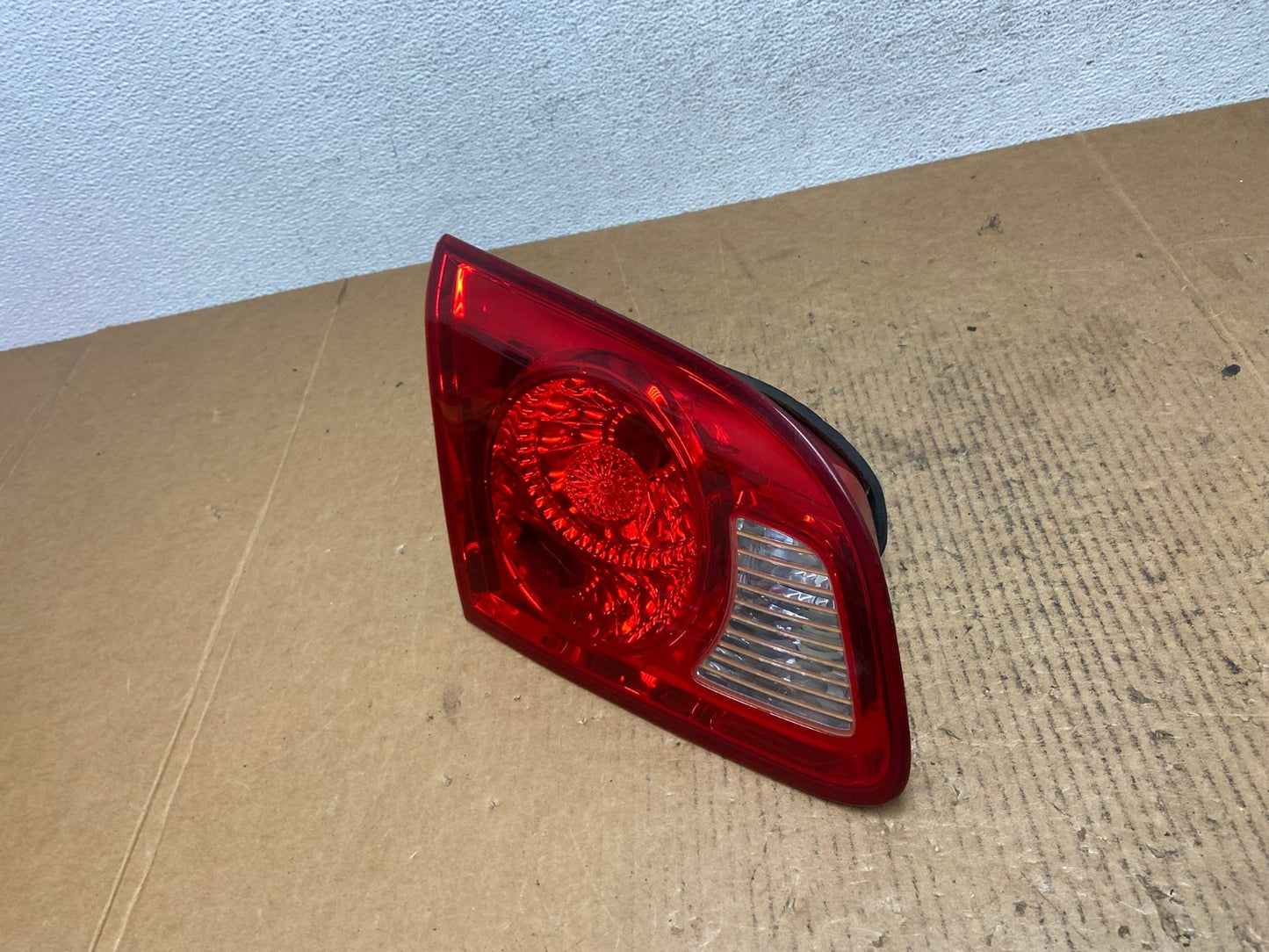 2007 2008 2009 Hyundai Santa Fe Left Driver LH Tail Light Inner AE0394 LK1