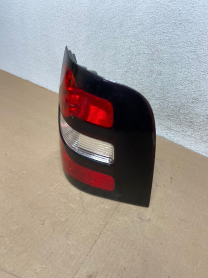 2006 to 2010 Ford Explorer Right Passenger Side Tail light AG4565 LK1