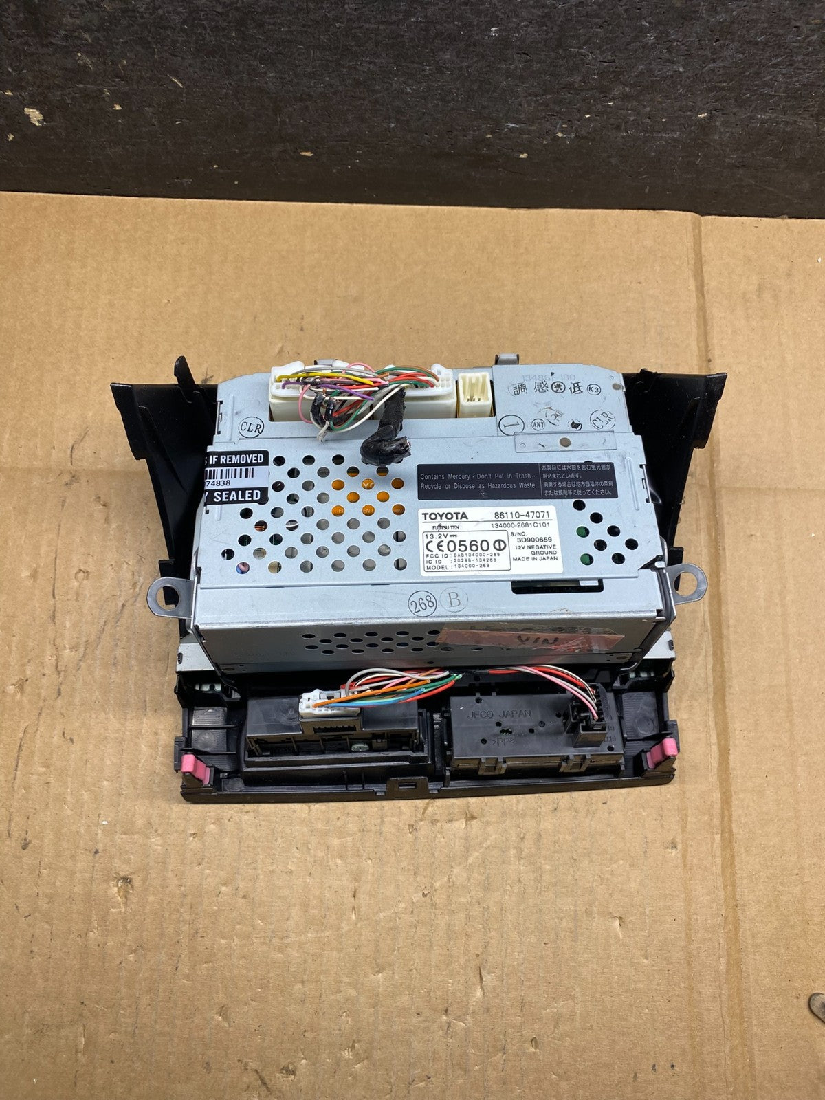 2004 to 2005 Toyota Prius Radio Stereo Receiver Screen Display AI9963 DG4