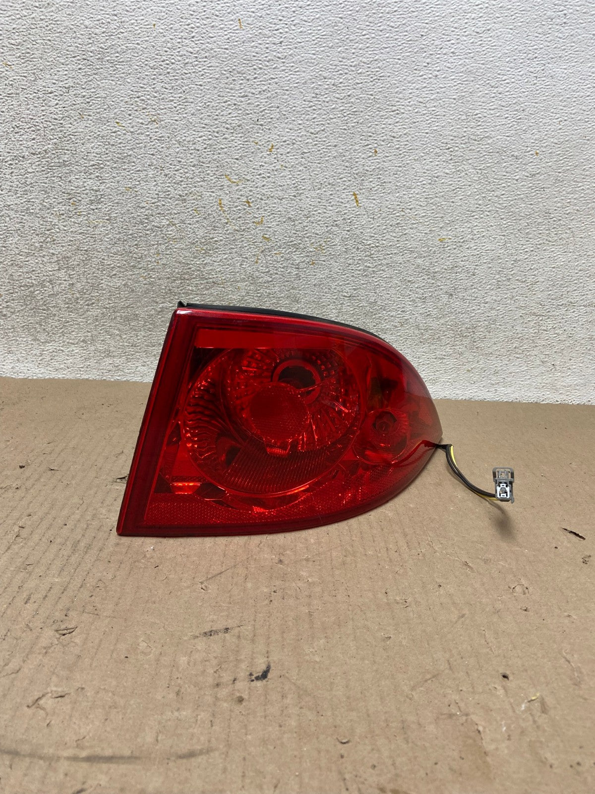 2006 to 2008 Buick Lucerne Right Passenger RH Side Tail Light AH6816 LK0