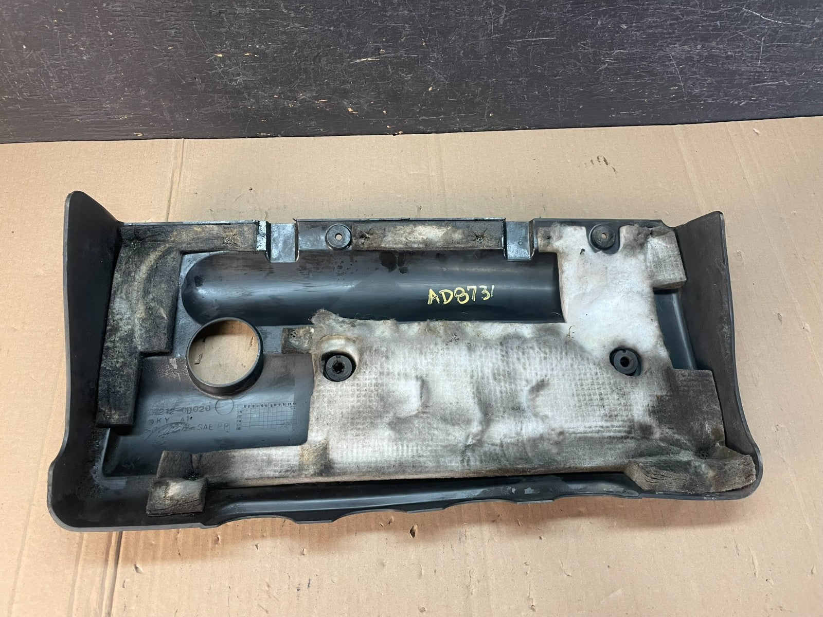 2003 to 2008 Toyota Corolla Matrix 1.8L Motor Engine Cover AD8731 DG3