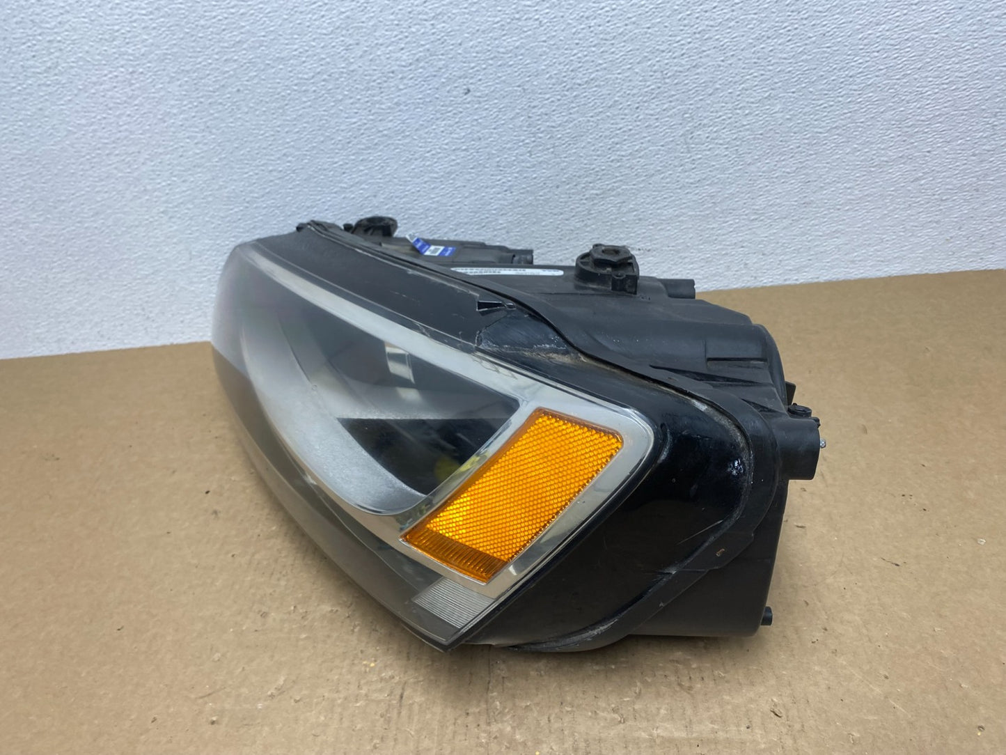 2011 to 2014 Volkswagen Jetta Left Driver LH Headlight Halogen TYC AC1299 DW1