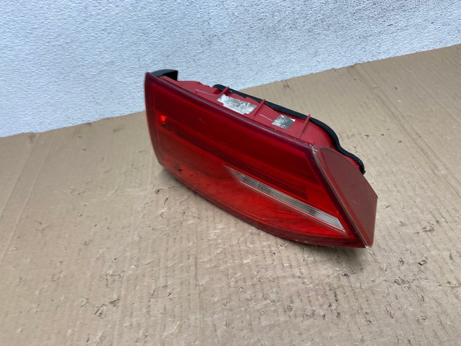 2011-2014 Volkswagen Jetta Right RH Inner Trunk Tail Light AE9060 LK1
