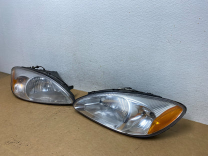 2000 to 2007 Ford Taurus Left+Right Side Halogen Headlights AD4624 DW1