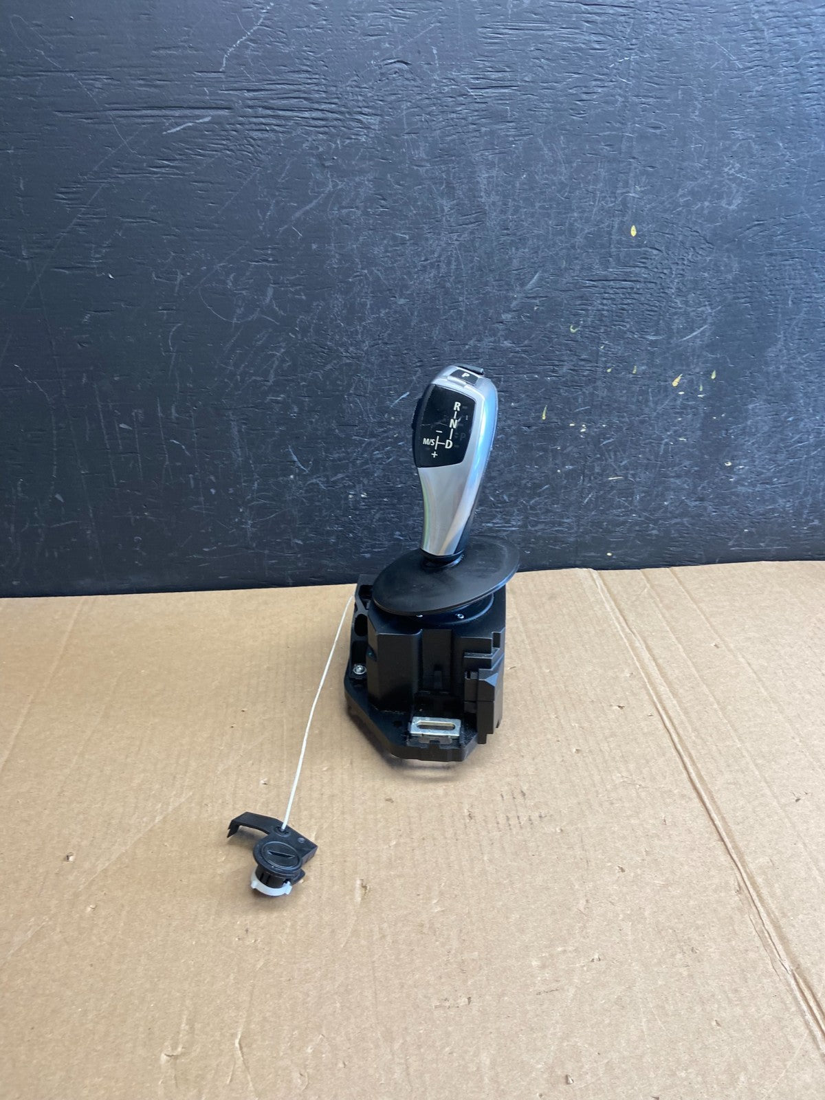 2008-2010 BMW 528I 535I E60 Auto Gear Selector Transmission Shifter AE4401 DG0