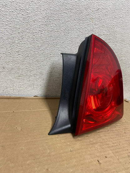 2008 2012 Chevrolet Malibu Right Passenger RH Side Tail Light AG9288 LK1