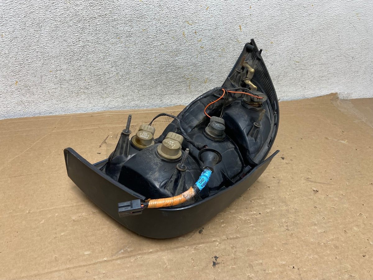 1996 1997 1998 Ford Mustang Right Passenger RH Side Tail Light AH8483 LK6