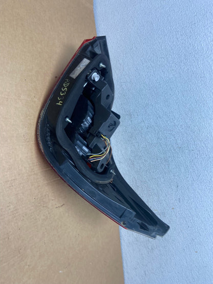 2008 2009 2010 BMW 5 525i 530i Left Driver Lh Tail Side Light AD5334 LK7
