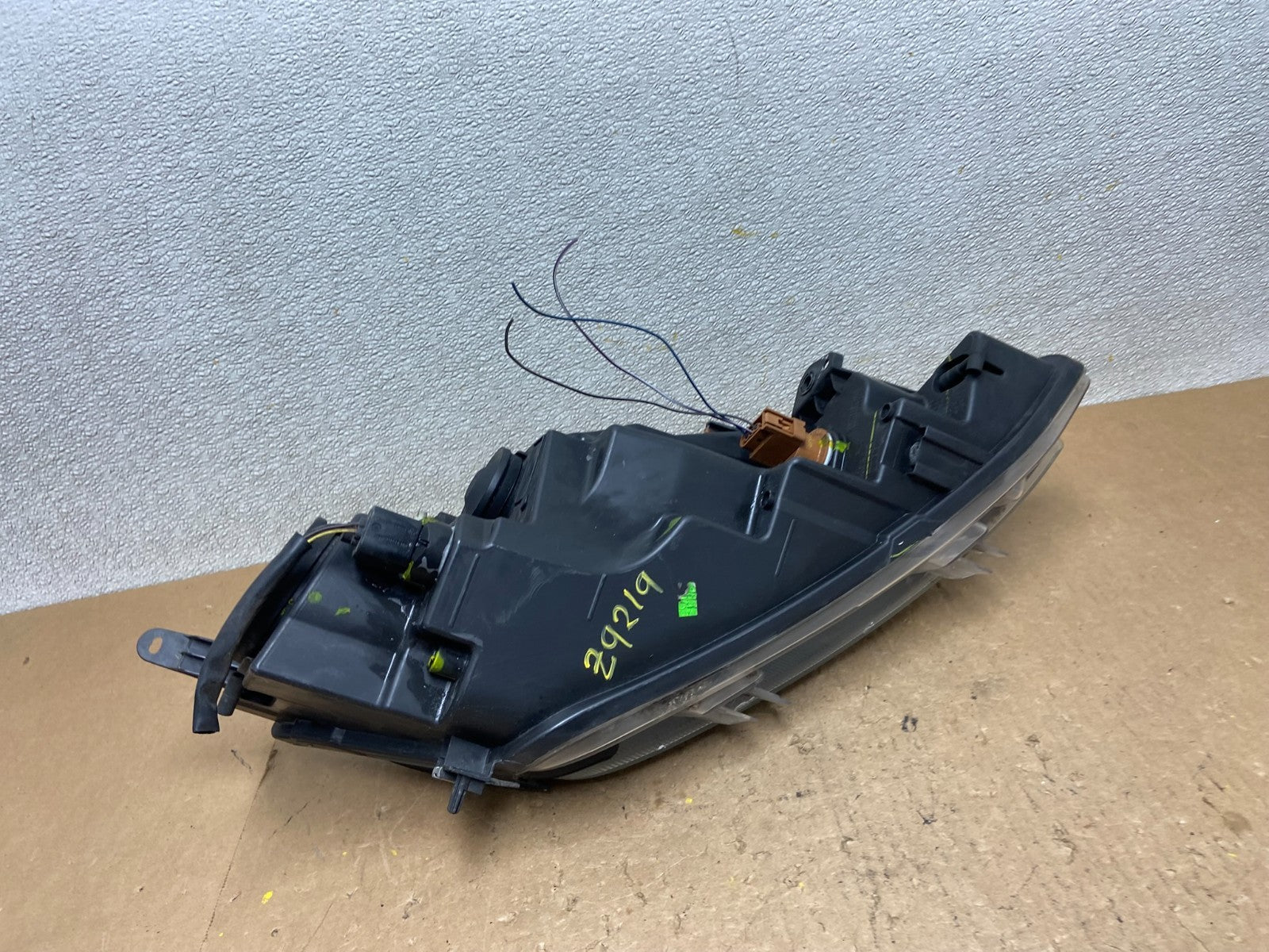 2010 2011 2012 Ford Fusion Left Driver LH Side Headlight Halogen Z9219 DW6