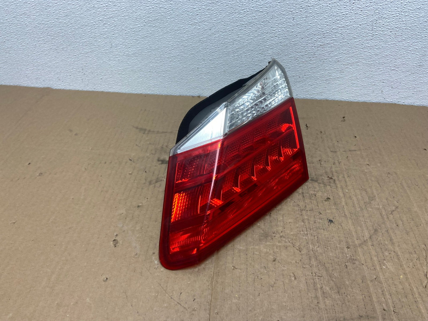 2013 to 2015 Honda Accord Sedan Right Passenger Inner LED Tail light AB8325 LK2