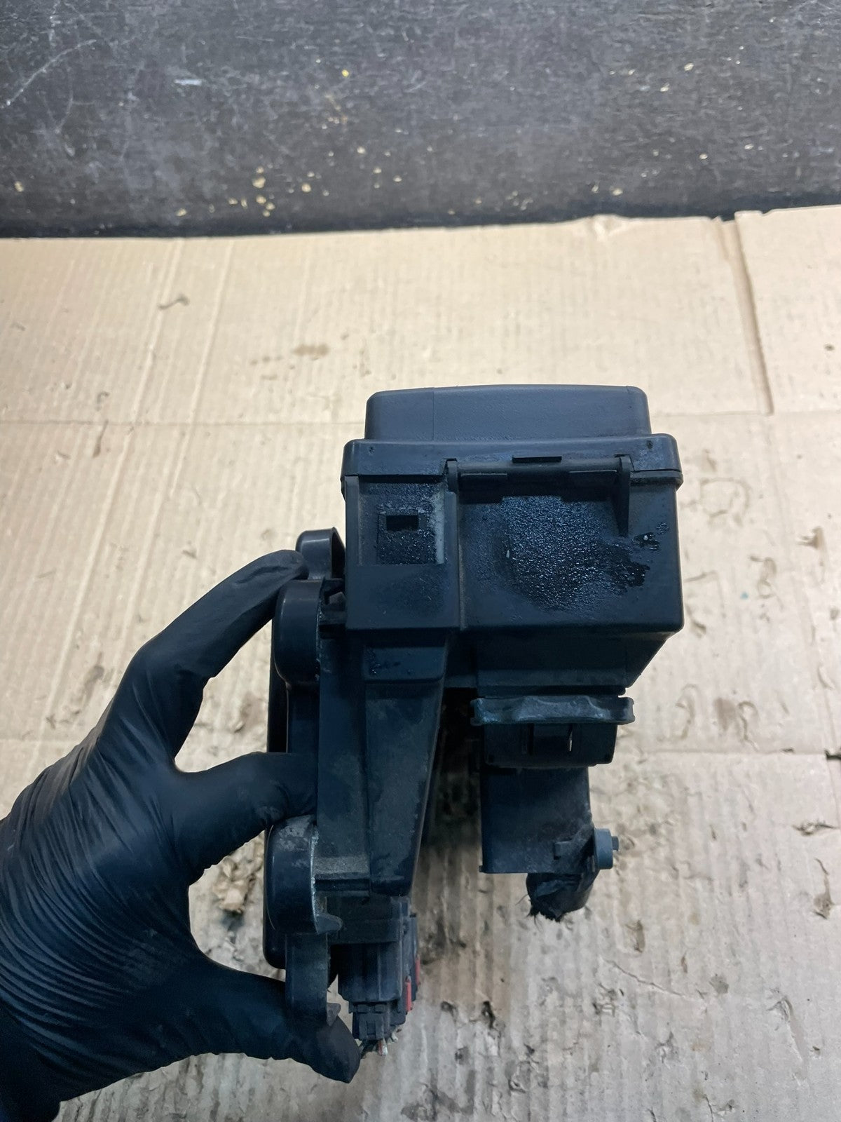 2007 Jeep Grand Cherokee Integrated Power Fuse Box 04692109ac x8355 DG1