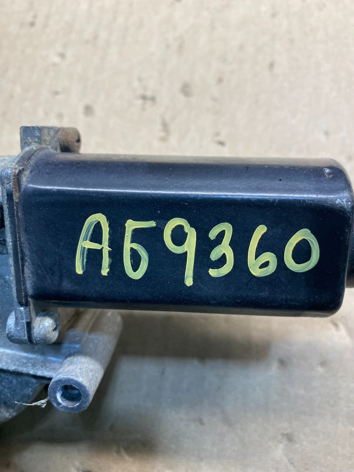 1990 to 1997 Mazda MX5 Miata Headlight Motor ag9360 DG5
