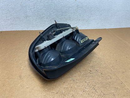 2002 to 2009 Chevrolet Trailblazer Left Driver LH Side Tail Light AE1328 LK5