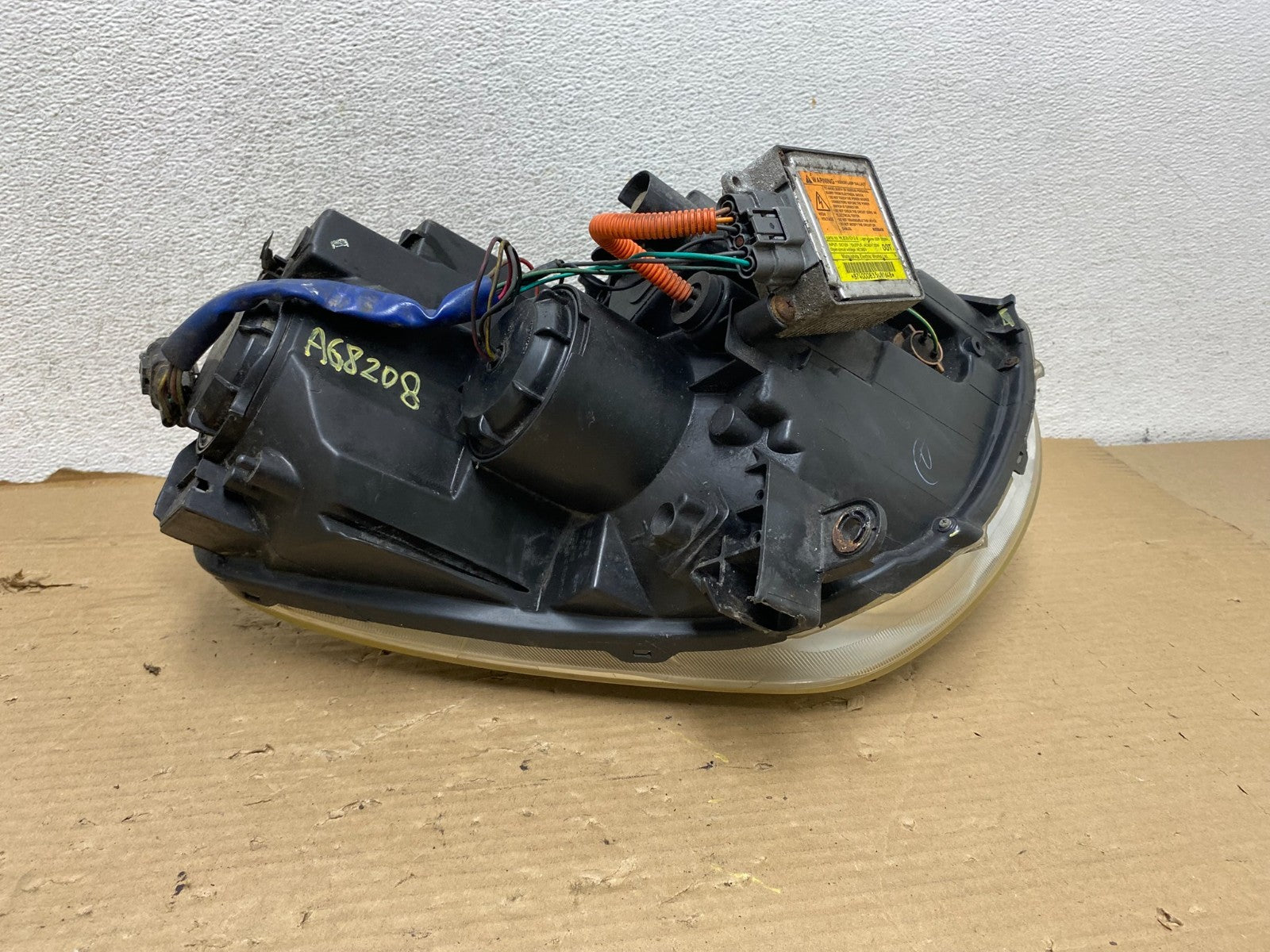 2003 to 2004 Infiniti G35 Left Driver Lh Side Xenon HID Headlight AG8208 DW10