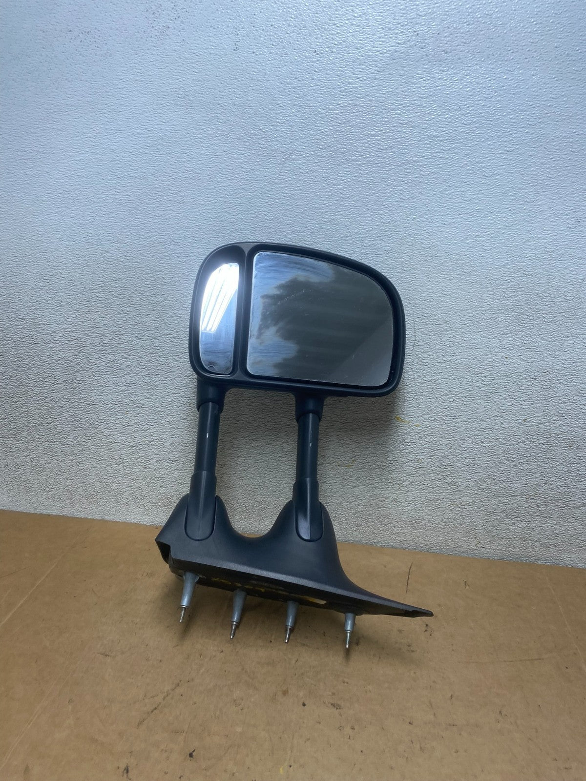 2002 to 2008 Ford Econoline Van E250 Driver Left LH View Door Mirror X5309 MS3