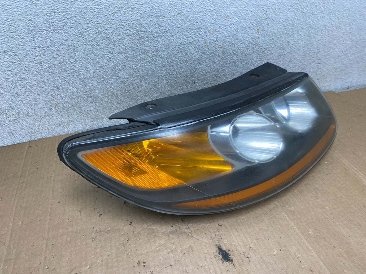 2007 2008 2009 Hyundai Santa Fe Right Passenger Halogen Headlight AI8941 DW2