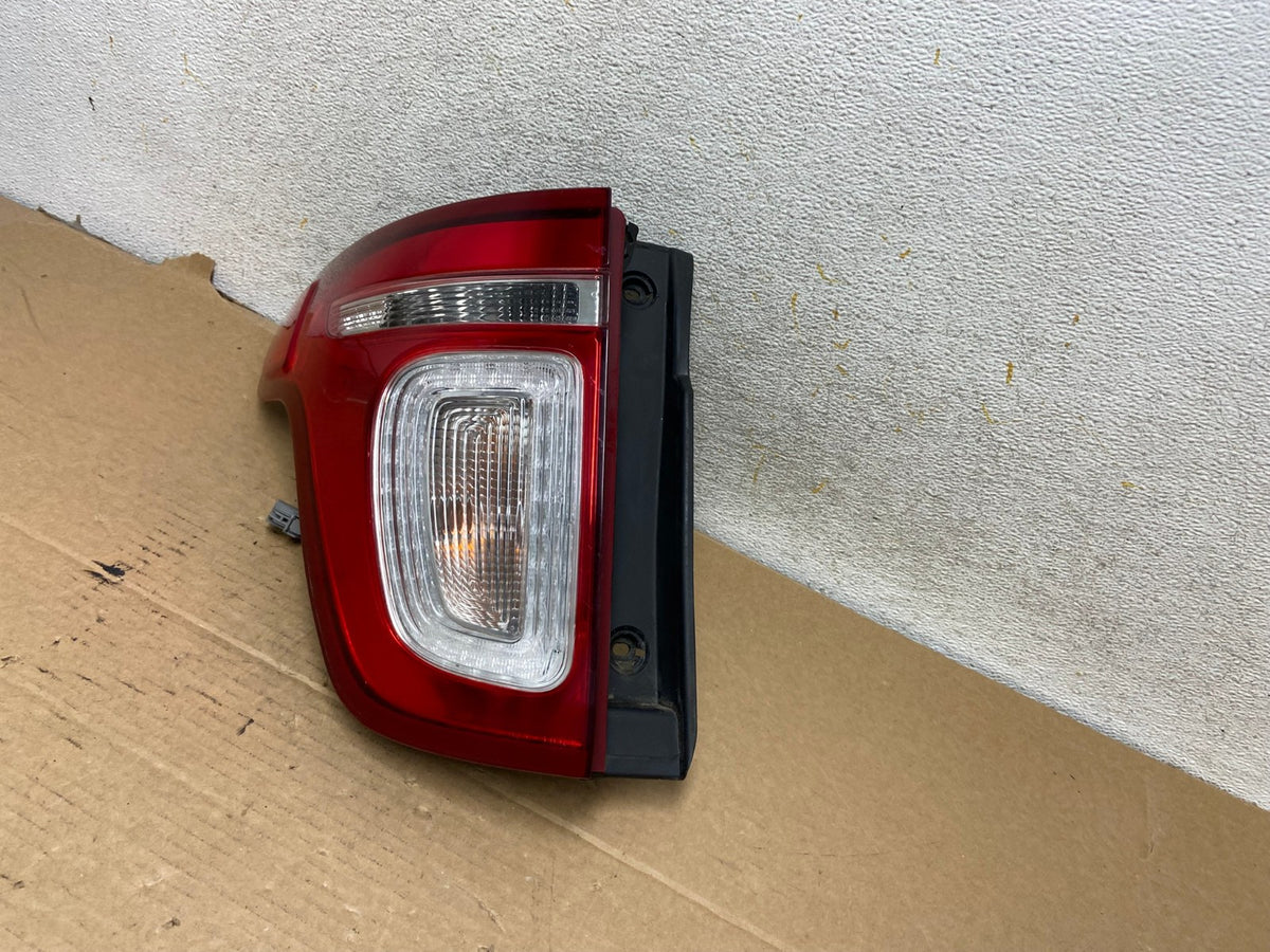 2011 2012 2013 2014 2015 Ford Explorer Left Driver LH Side Tail light AH7863 LK2