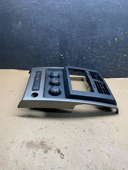 2008 to 2012 Jeep Liberty Dash Climate Temperature Control Radio Bezel R2822 DG2