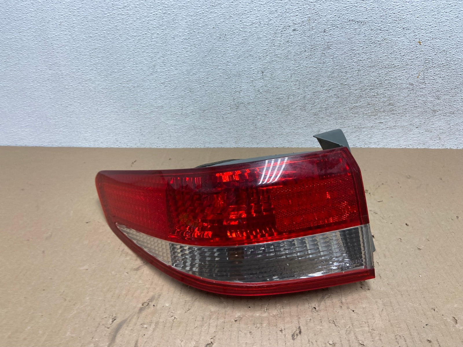2003 to 2004 Honda Accord Sedan Left Driver Lh Side Tail light AE8767 LK0