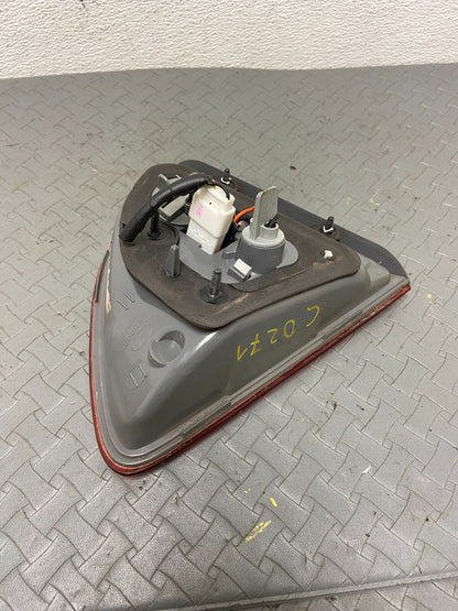 2007 to 2012 Hyundai Veracruz Right Passenger RH Inner Tail Light OEM C0271 DG18