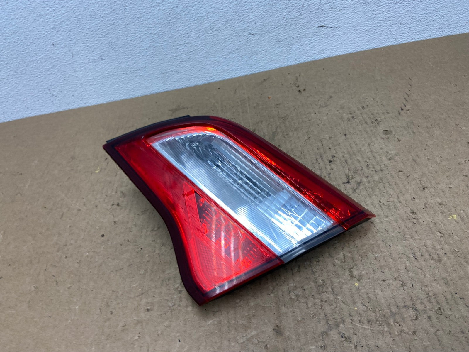 2015 - 2017 Subaru Legacy Right Passenger RH Side Tail Light Inner Oem AC1636 LK1