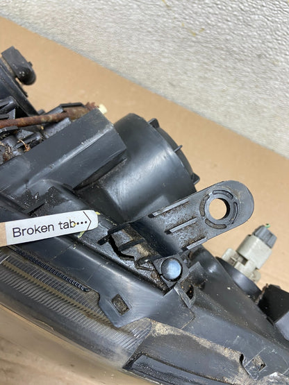 2003-2004 Infiniti M45 Left Driver Side Xenon Hid Headlight Oem AB1362 DG5