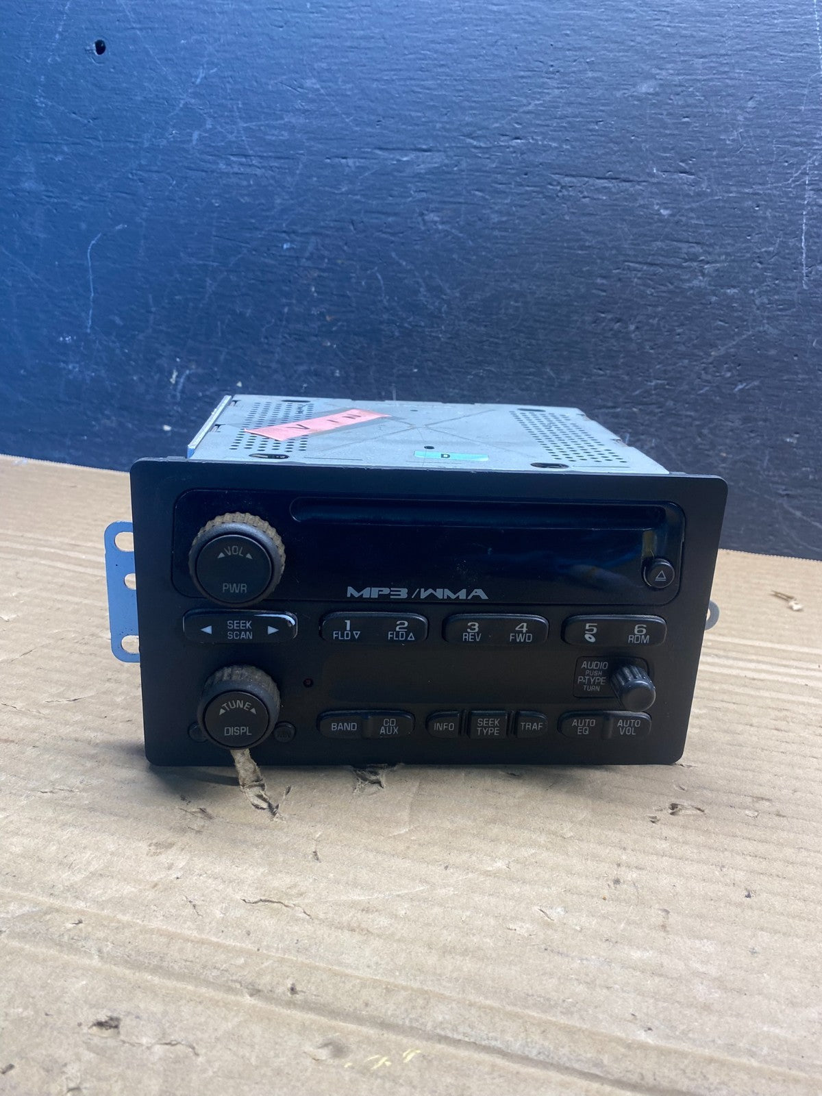 2005 to 2012 Chevrolet Colorado AM/FM Radio Receiver AE4786 DG0