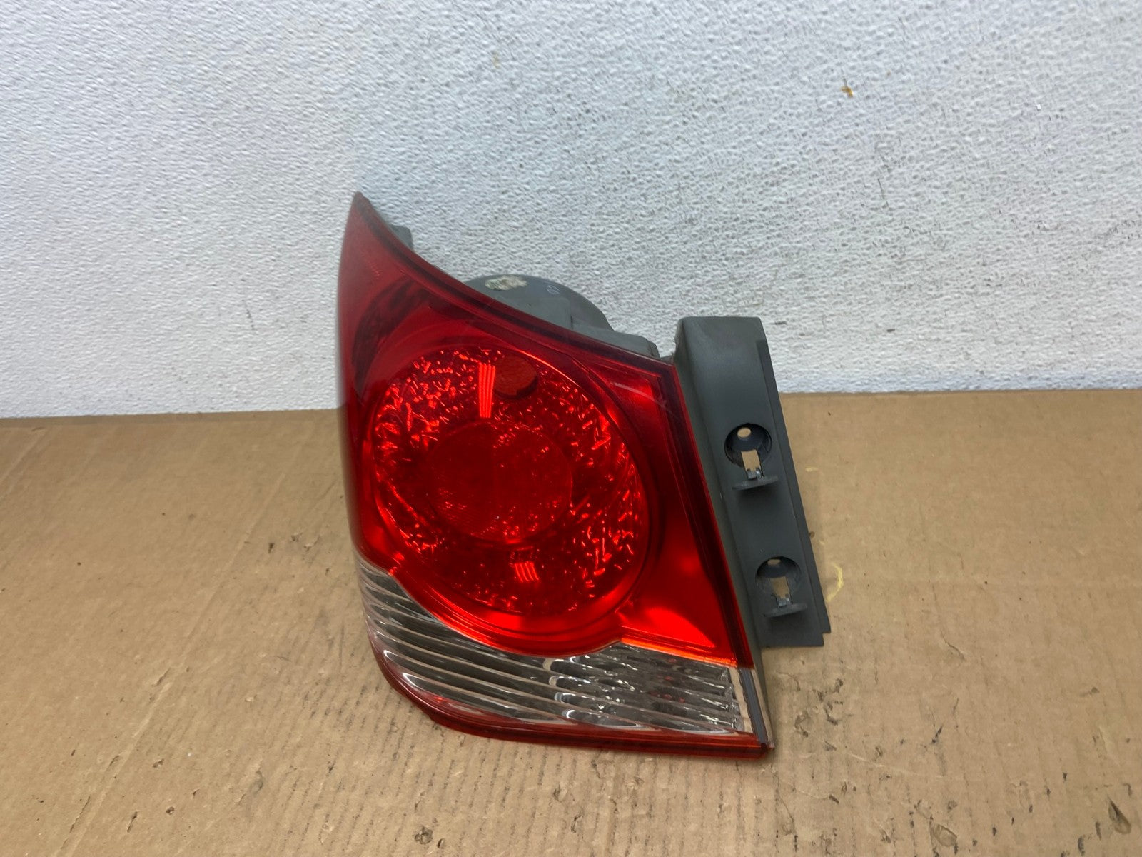 2011 2012 2013 2014 Chevrolet Cruze Left Driver LH Side Tail Light AD1021 LK1