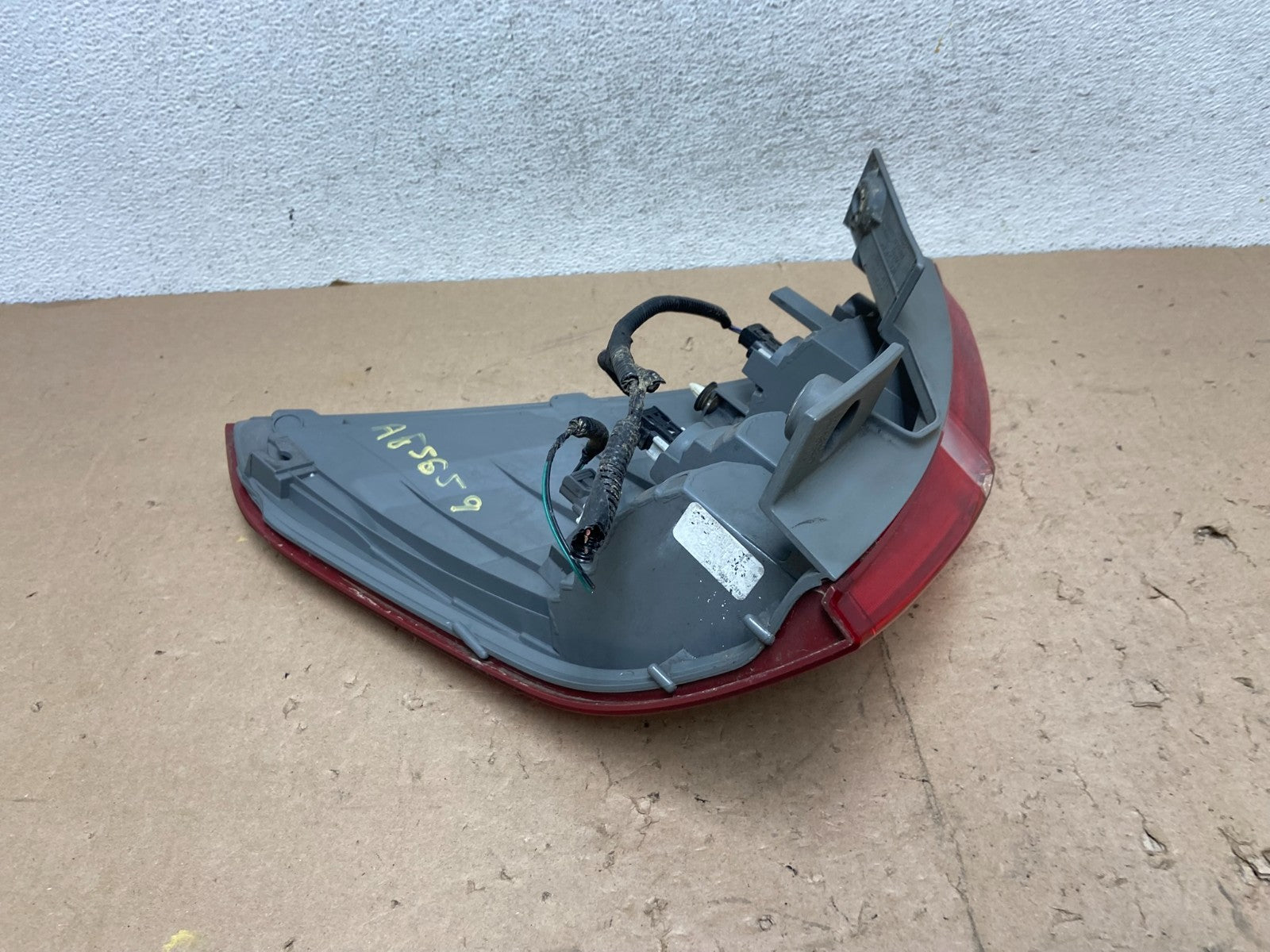 2015-2016 Honda Crv Cr-v Right Passenger Rh Side Lower Tail Light AG5659 DW4