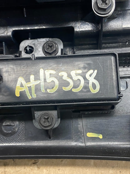 2008 to 2012 Jeep Liberty Dash Climate Temperature Control Radio Bezel AH5358 DG6