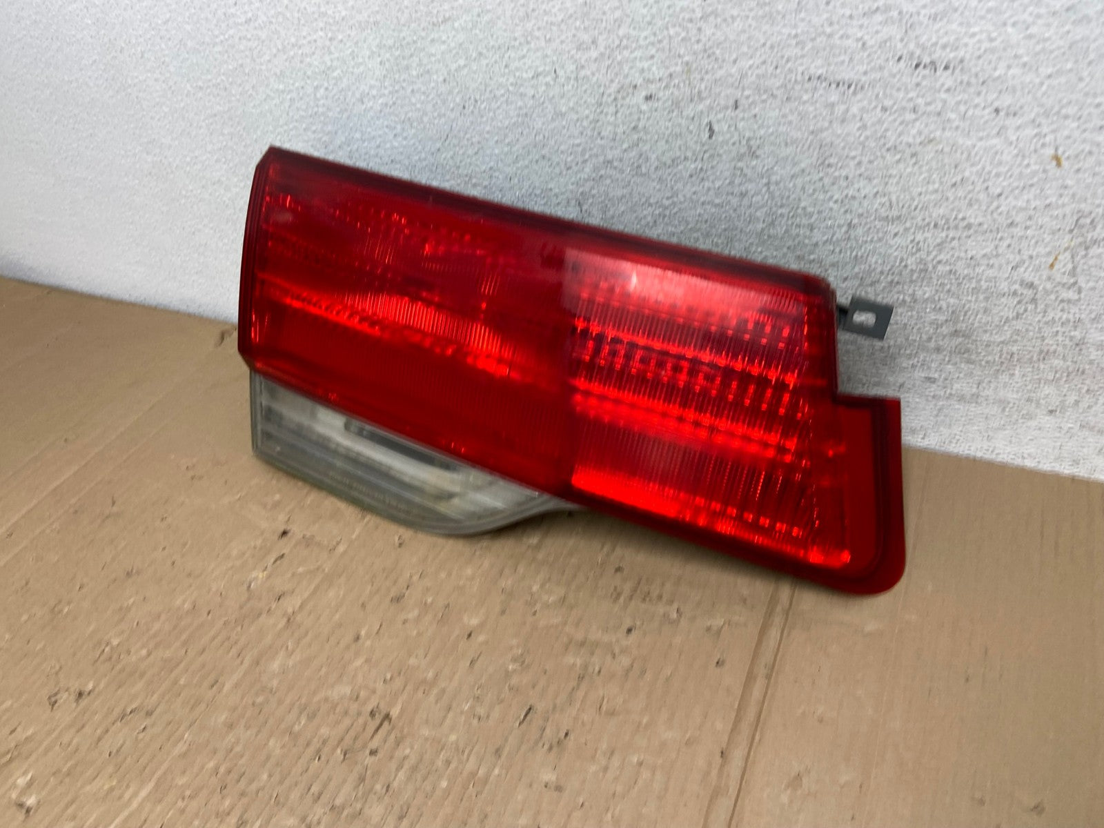 2008 to 2010 Honda Odyssey Left Driver LH Side Tail Light Inner AE9068 LK1