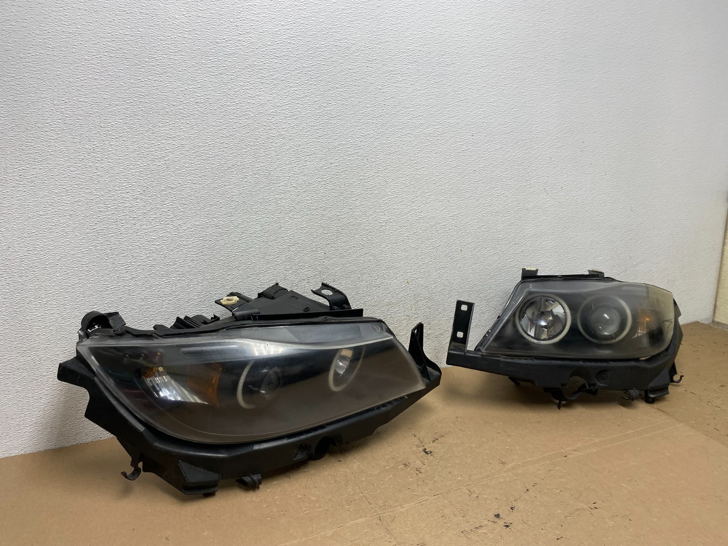 2006 to 2008 BMW 3-Series Sedan E90 Left+Right Set Side LED Headlights AF4631 DG2