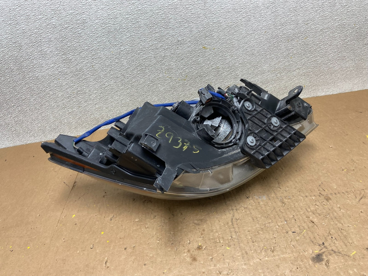 2011 to 2013 Infiniti M37 M56 Left Driver LH Side HID Xenon Headlight Z9375 DG9