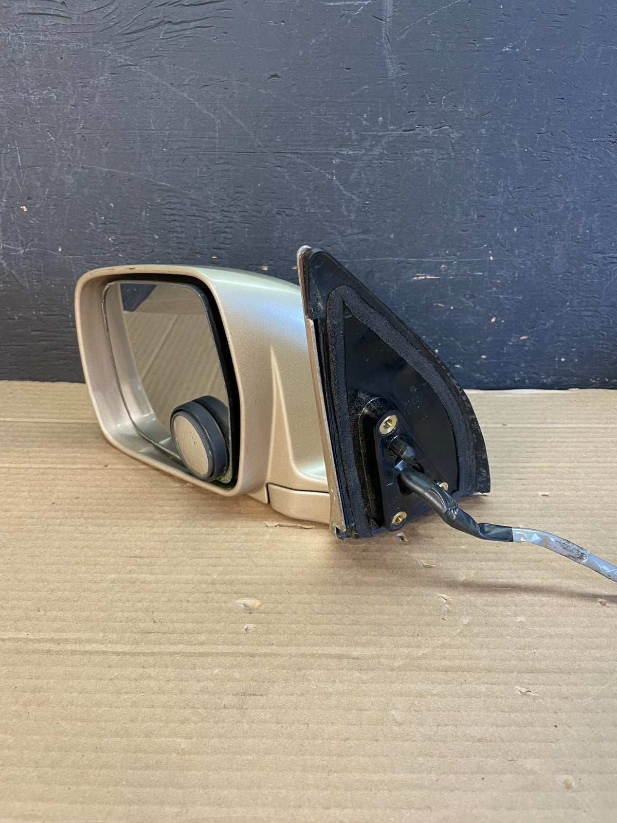 2001-2007 Toyota Highlander Left Driver LH Side View Door Mirror AE8632 DW2