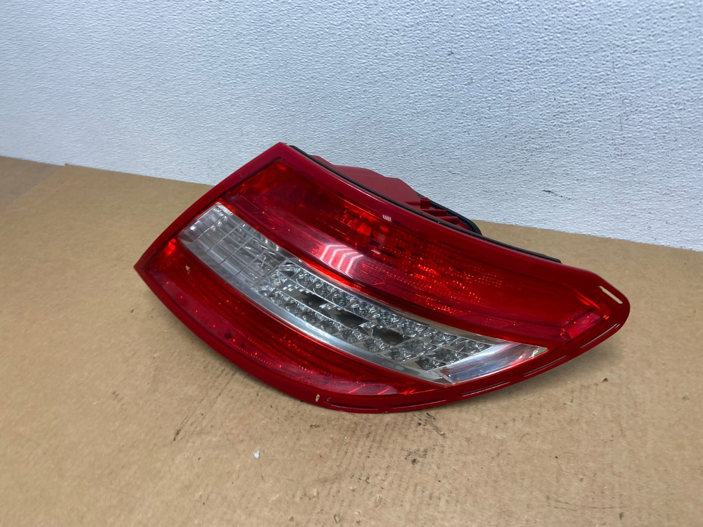 2008 - 2011 Mercedes C-Class Right Passenger RH LED Tail Light AC1816 LK1