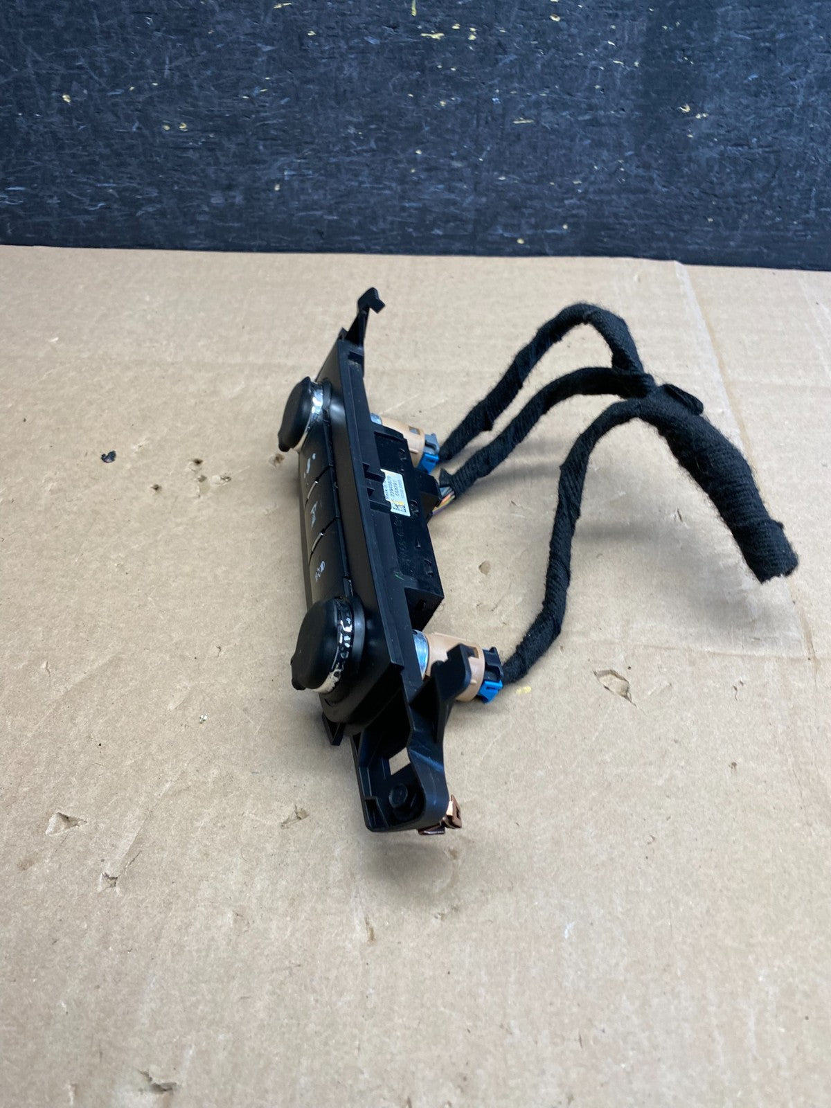 2007-2014 Chevrolet Tahoe Silverado Yukon Pedal Traction Control Switch AI31742