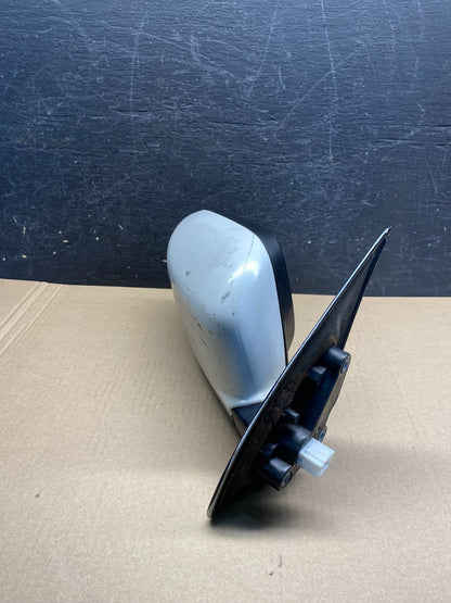 2003 to 2005 Mitsubishi Outlander Right Passenger Door Power Mirror OE ah3147 DG2