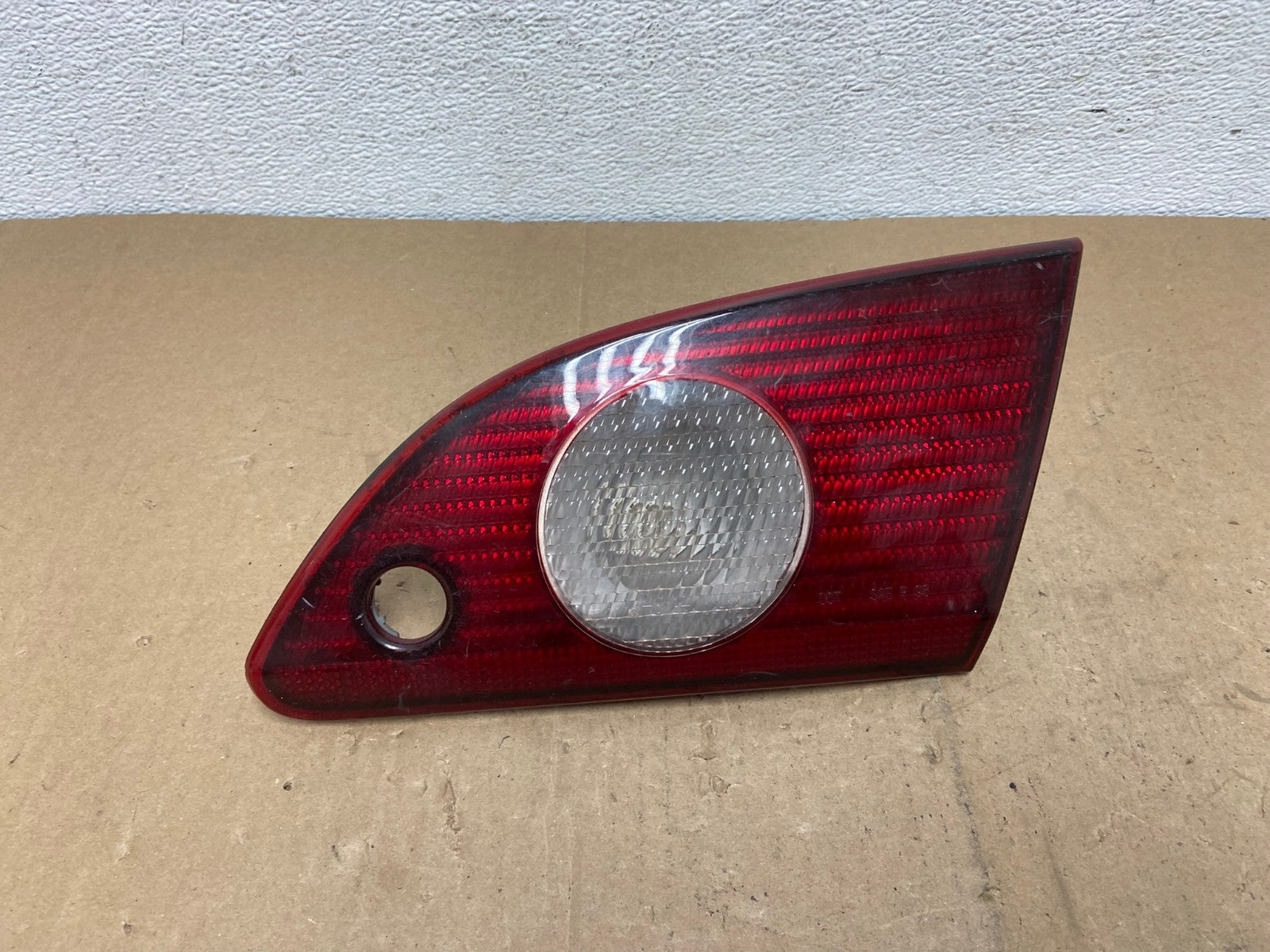 2001 2002 Toyota Corolla Right Passenger RH Side Inner Tail light AC5813 LK0