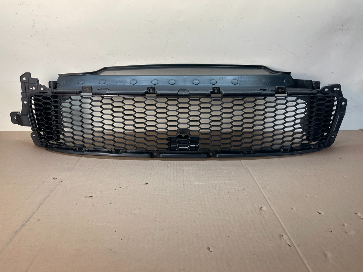 2010-2013 Mitsubishi Outlander Front Bumper Lower Grille Grill 6402A199 AG76600