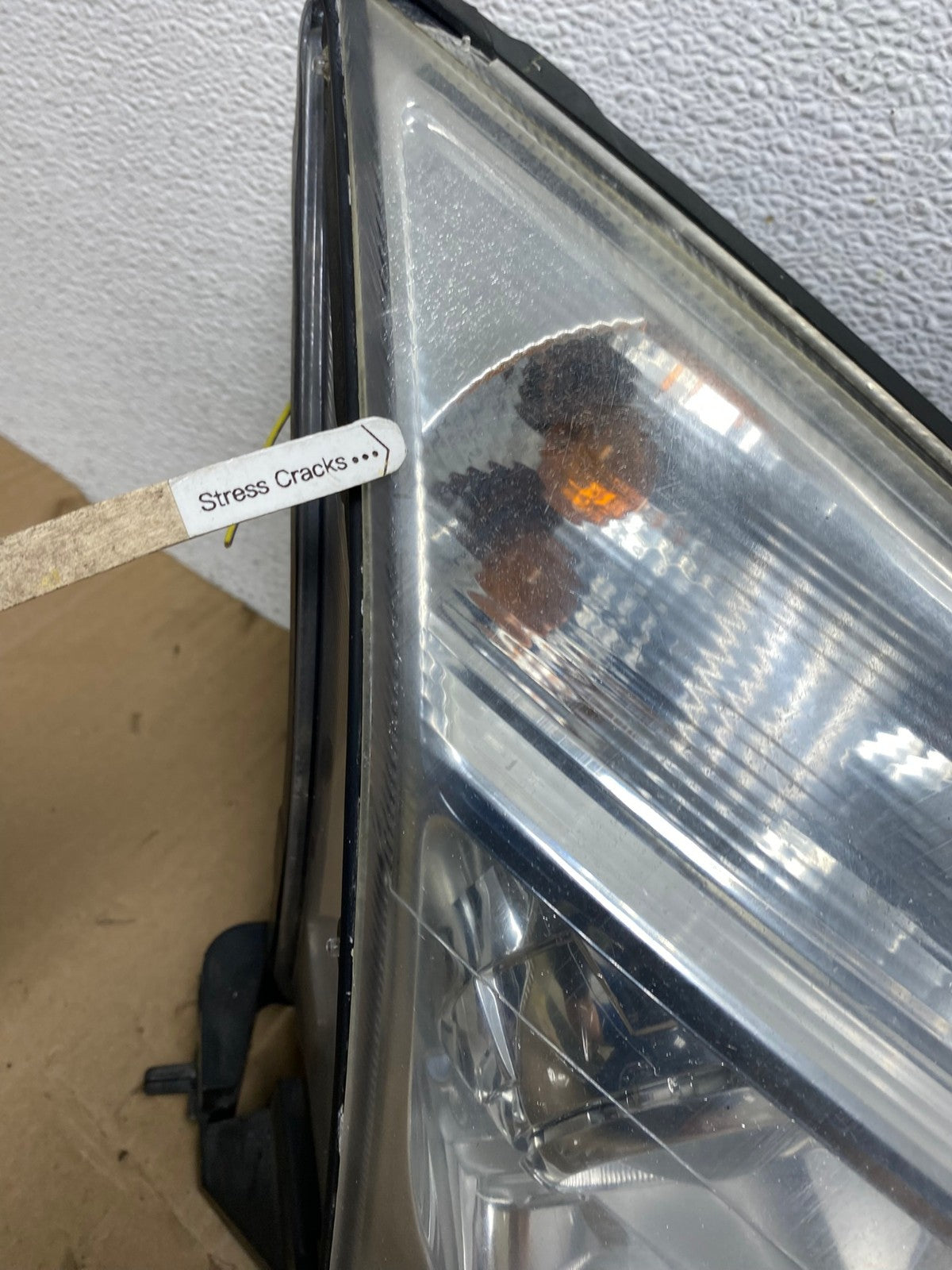 2006 to 2009 Mercury Milan Headlight Right Passenger RH Halogen AE8961 LK4