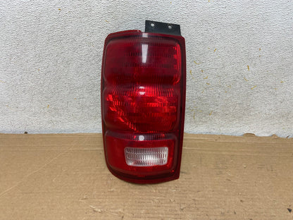1997 to 2002 Ford Expedition Left Driver LH Tail light AH8861 LK0