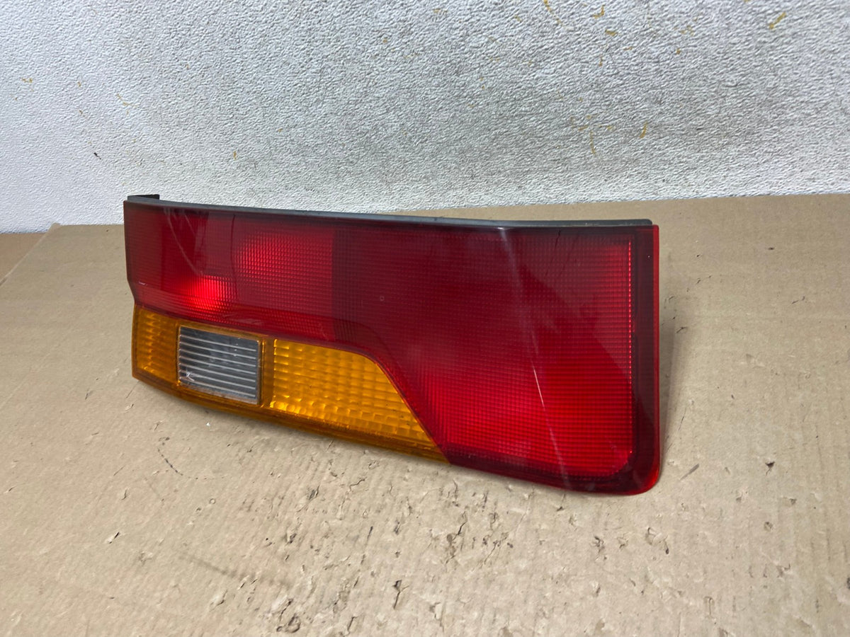 2002 2003 2004 Honda Odyssey Left Driver LH Side Tail Light Inner AI2394 LK1